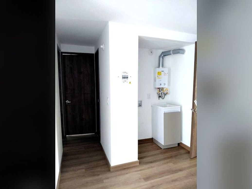 Apartamento de 2 alcobas en arriendo en Torres De Modelia, Bogotá, 37 m² · foto 12 de 20