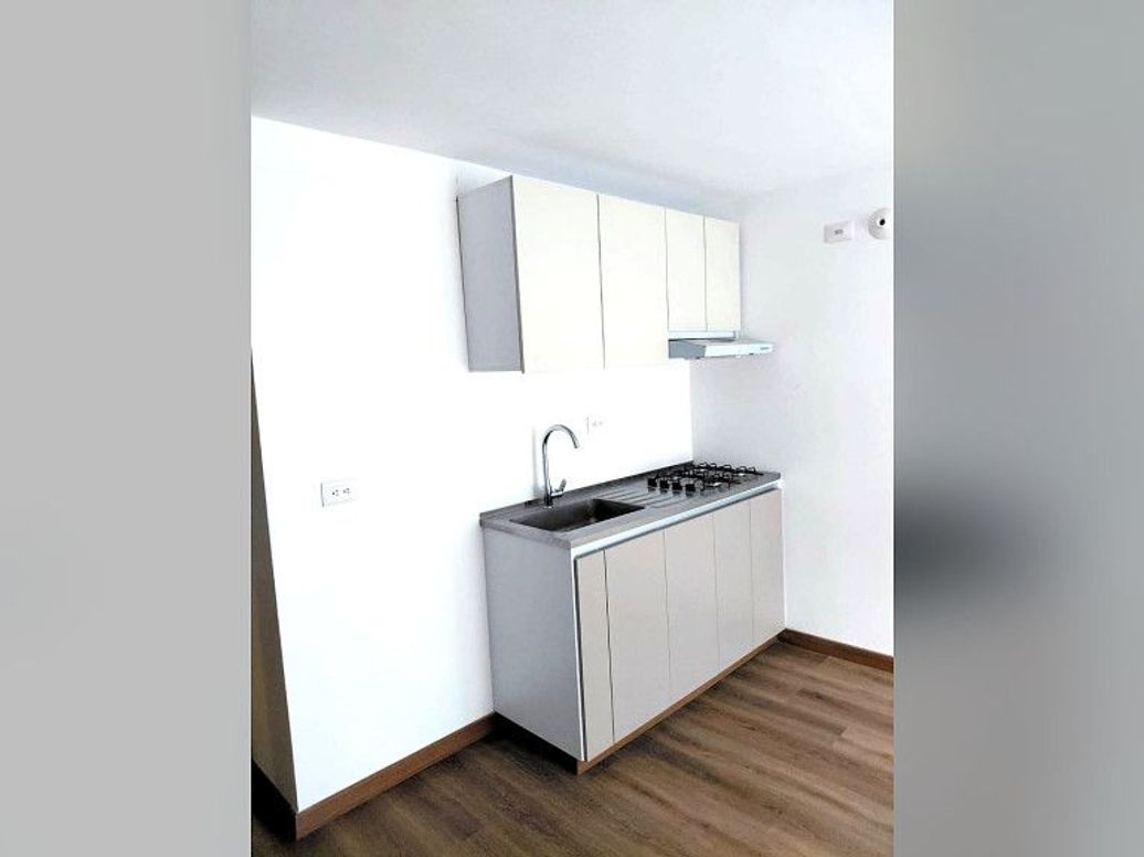 Apartamento de 2 alcobas en arriendo en Torres De Modelia, Bogotá, 37 m² · foto 9 de 20