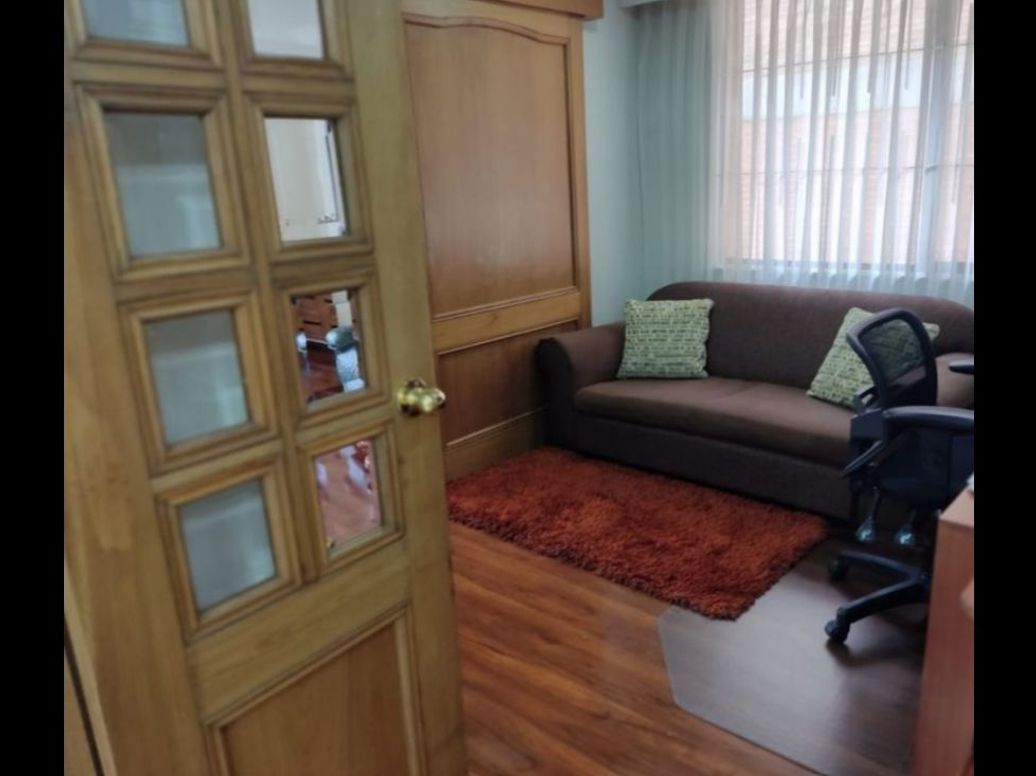 Apartamento de 3 alcobas en venta en Santa Bibiana, Bogotá, 158 m² · foto 6 de 17