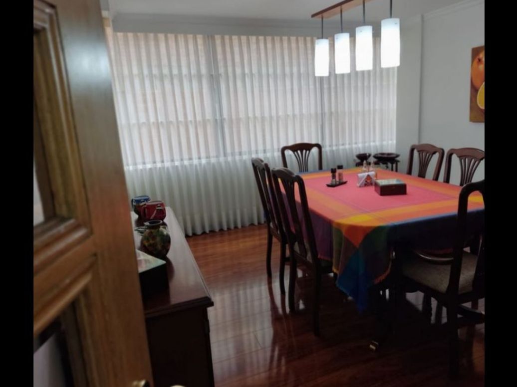 Apartamento de 3 alcobas en venta en Santa Bibiana, Bogotá, 158 m² · foto 8 de 17