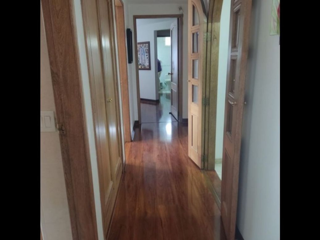 Apartamento de 3 alcobas en venta en Santa Bibiana, Bogotá, 158 m² · foto 15 de 17