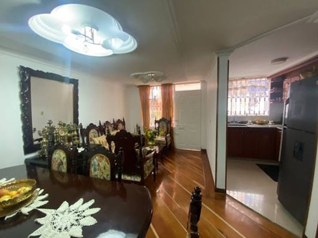 Casa de 3 alcobas en venta en Urbanización Castilla Real, Bogotá, 86 m² · foto 5 de 20
