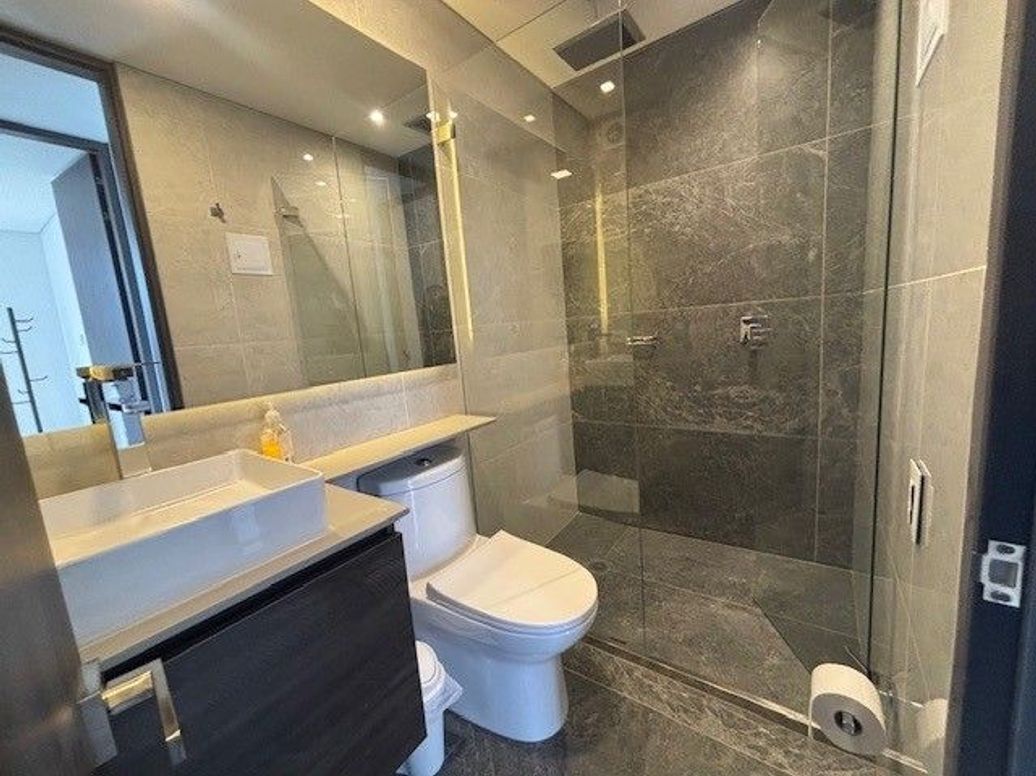 Apartamento de 2 alcobas en venta en Santa Barbara Oriental, Bogotá, 65 m² · foto 9 de 20