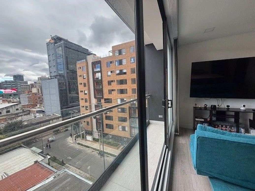 Apartamento de 2 alcobas en venta en Santa Barbara Oriental, Bogotá, 65 m² · foto 19 de 20