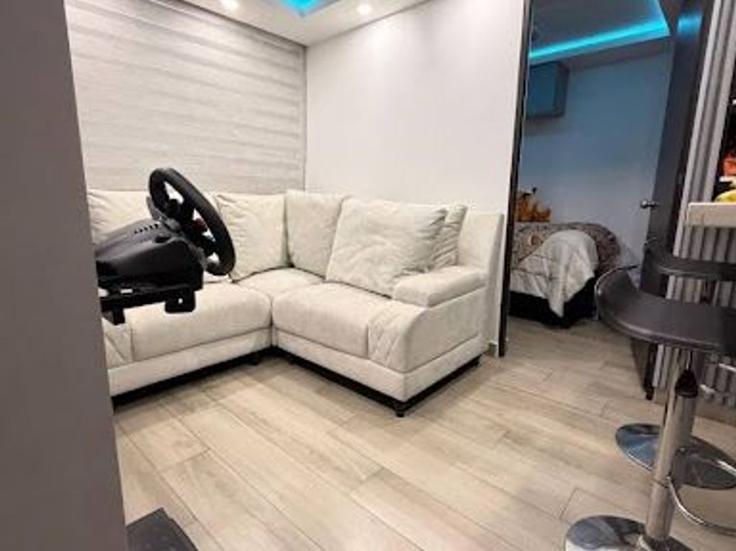 Apartamento de 2 alcobas en venta en La Felicidad, Bogotá, 32 m² · foto 2 de 20