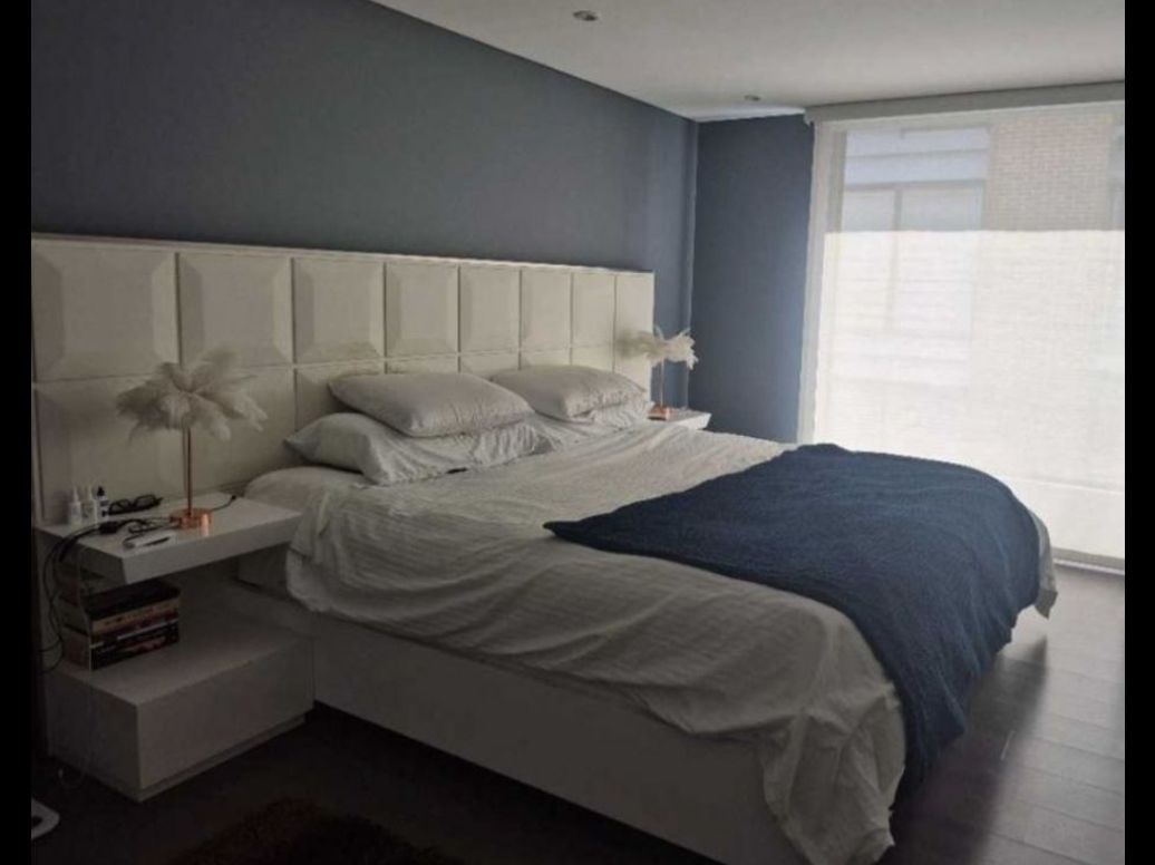 Apartamento de 3 alcobas en venta en San Patricio, Bogotá, 135 m² · foto 11 de 14