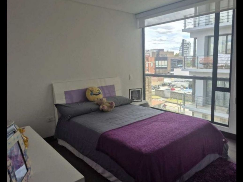 Apartamento de 3 alcobas en venta en San Patricio, Bogotá, 135 m² · foto 13 de 14