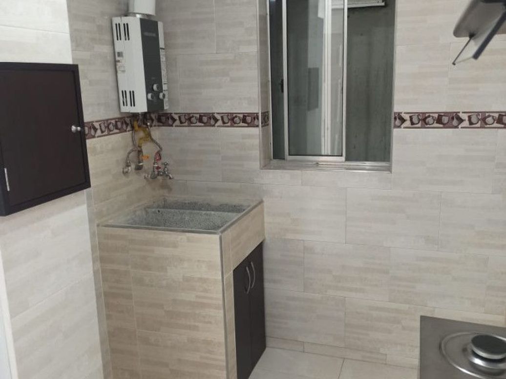 Apartamento de 3 alcobas en venta en Rafael Escamilla, Bogotá, 55 m² · foto 12 de 19