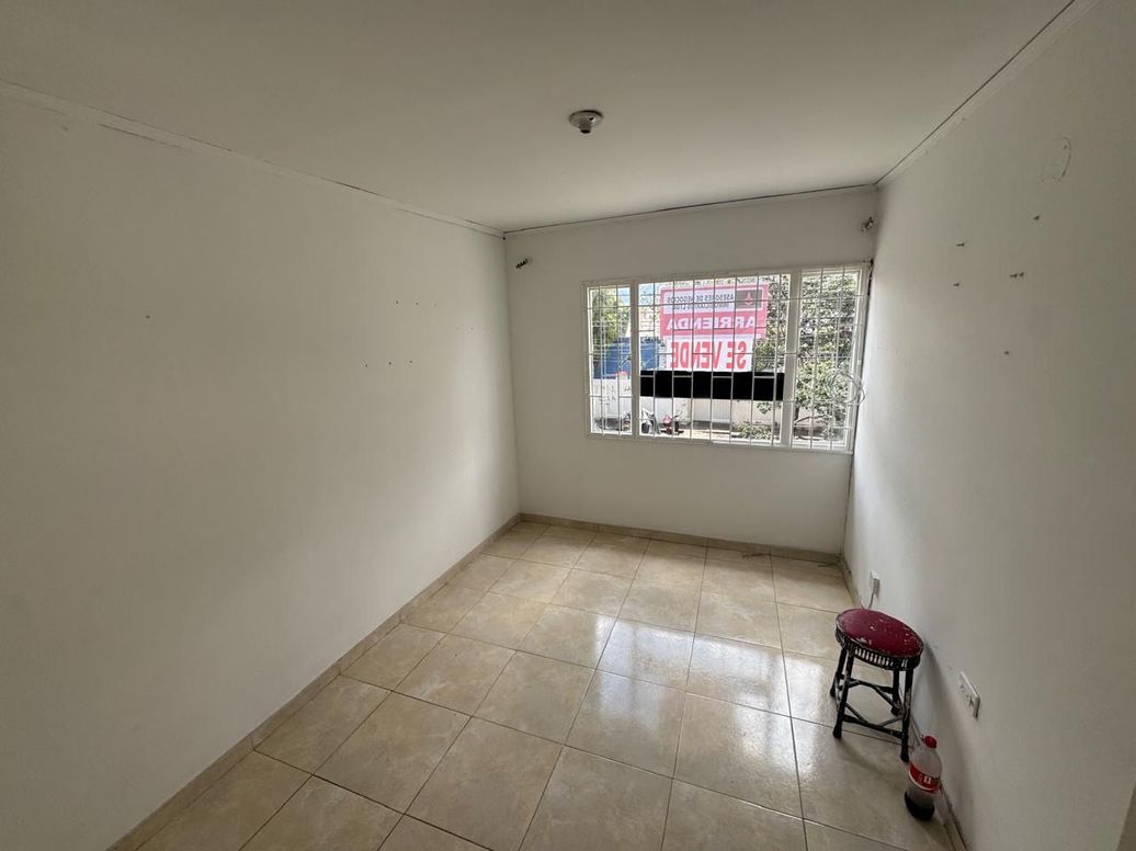 Casa en venta en Bellavista Occidental, Bogotá · foto 3 de 16