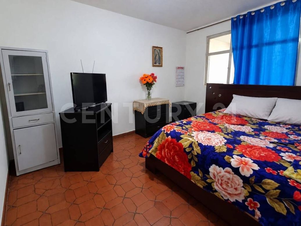 Casa de 7 alcobas en venta en Catalina, Bogotá, 216 m² · foto 5 de 17