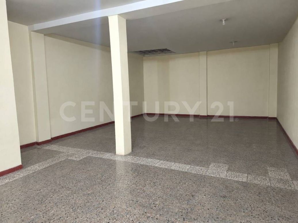 Casa de 7 alcobas en venta en Catalina, Bogotá, 216 m² · foto 8 de 17