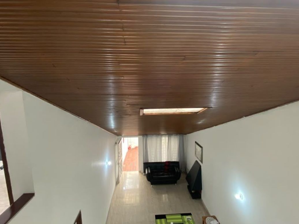 Casa de 5 alcobas en venta en Mandalay Et. Ii, Bogotá, 161 m² · foto 2 de 19