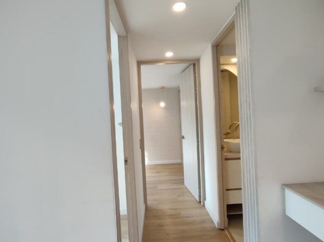 Apartamento de 2 alcobas en venta en Primavera Occidental, Bogotá, 40 m² · foto 12 de 16