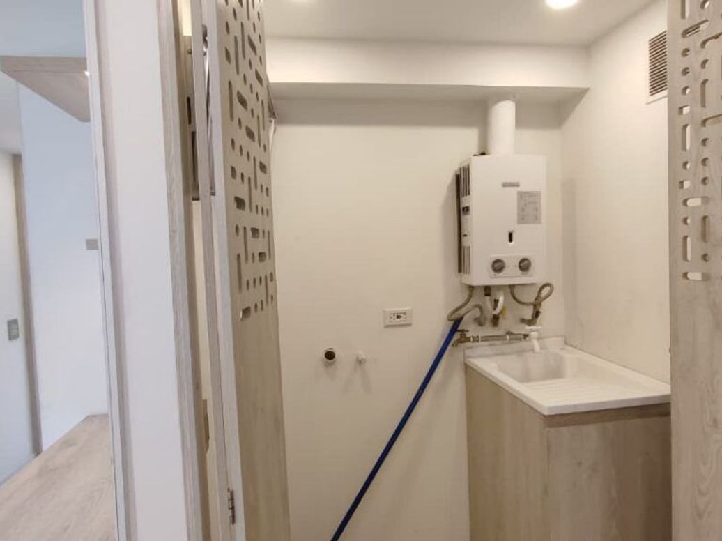Apartamento de 2 alcobas en venta en Primavera Occidental, Bogotá, 40 m² · foto 4 de 16