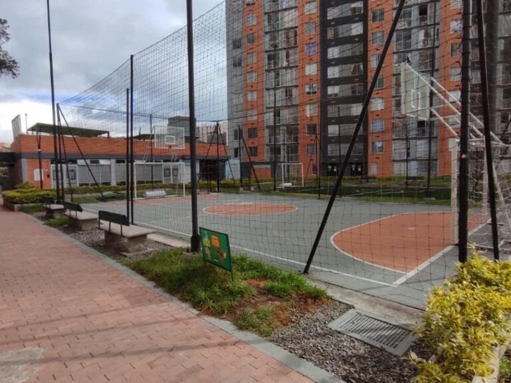 Apartamento de 2 alcobas en venta en Primavera Occidental, Bogotá, 40 m² · foto 5 de 16