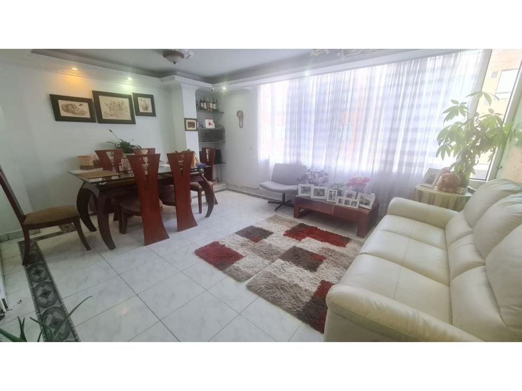 Apartamento de 3 alcobas en venta en Andes Norte, Bogotá, 88 m² · foto 3 de 16