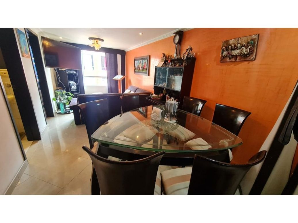 Apartamento de 3 alcobas en venta en Gustavo Restrepo, Bogotá, 65 m² · foto 3 de 20