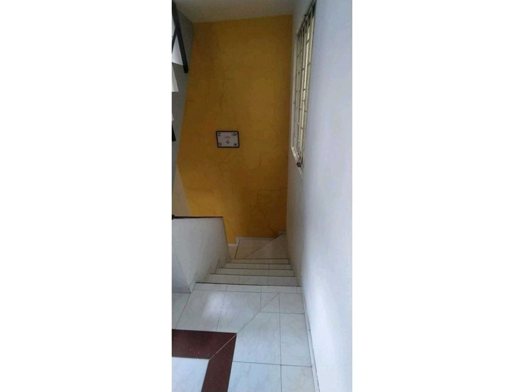 Casa de 8 alcobas en venta en Muzu, Bogotá, 87 m² · foto 13 de 20