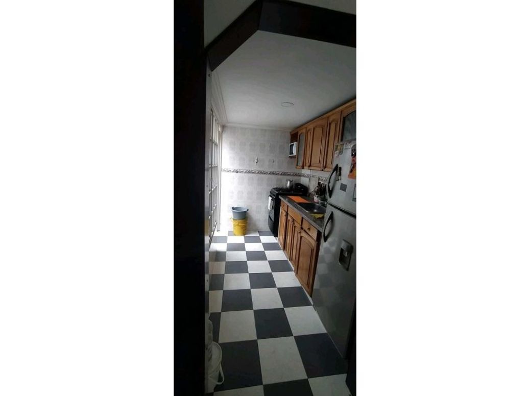 Casa de 8 alcobas en venta en Muzu, Bogotá, 87 m² · foto 9 de 20