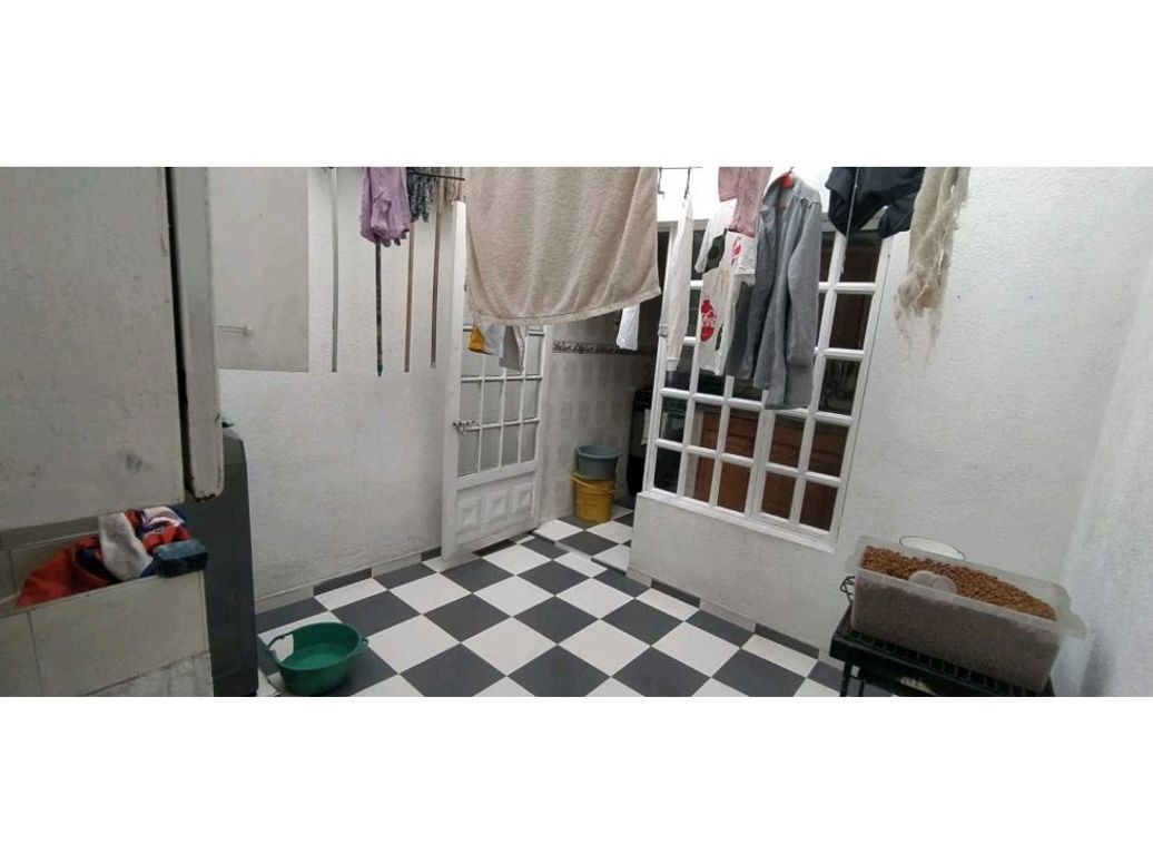 Casa de 8 alcobas en venta en Muzu, Bogotá, 87 m² · foto 10 de 20