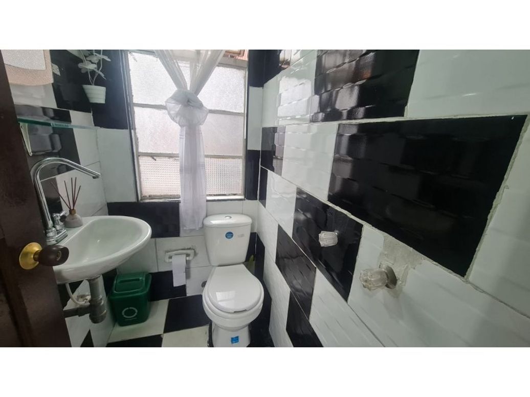 Apartamento de 5 alcobas en venta en Eduardo Santos, Bogotá, 117 m² · foto 13 de 20