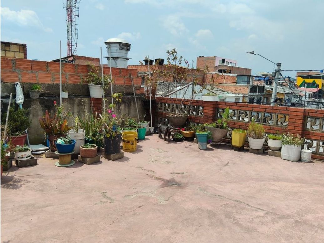 Casa de 6 alcobas en venta en Super Manzana 5, Bogotá, 186 m² · foto 16 de 16