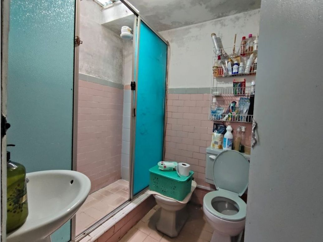 Casa de 6 alcobas en venta en Super Manzana 5, Bogotá, 186 m² · foto 10 de 16