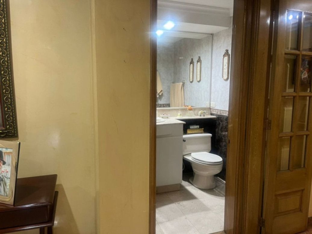 Apartamento de 4 alcobas en venta en Santa Barbara Occidental, Bogotá, 344 m² · foto 10 de 20
