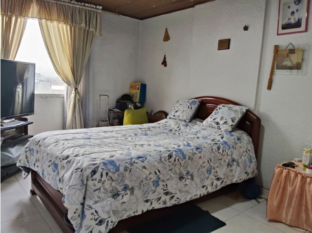 Apartamento de 2 alcobas en venta en Las Nieves, Bogotá, 56 m² · foto 7 de 12