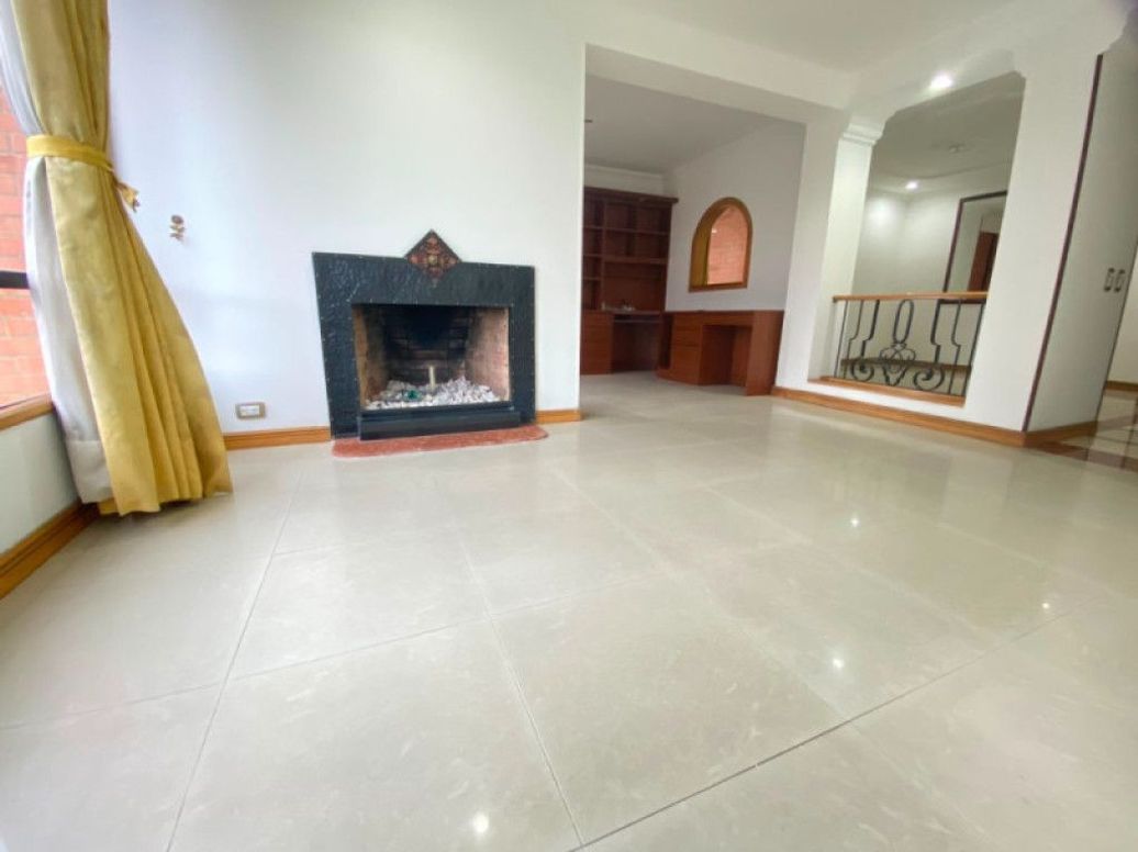 Apartamento de 3 alcobas en venta en Santa Helena Et. I, Bogotá, 134 m² · foto 3 de 20