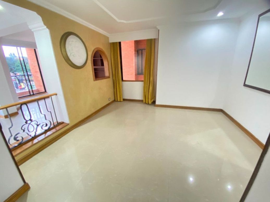 Apartamento de 3 alcobas en venta en Santa Helena Et. I, Bogotá, 134 m² · foto 4 de 20