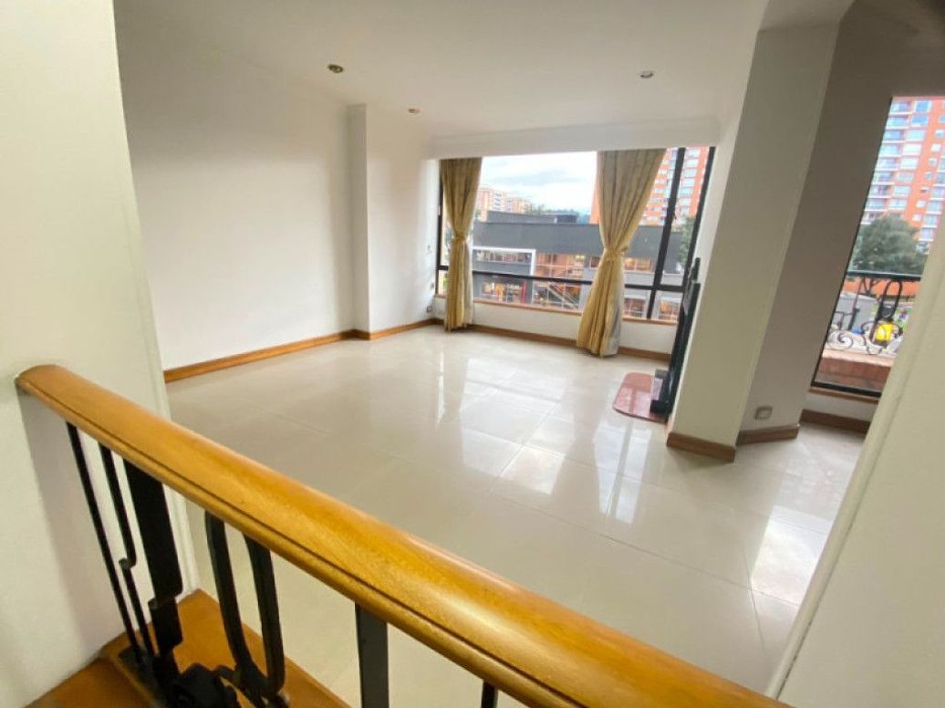 Apartamento de 3 alcobas en venta en Santa Helena Et. I, Bogotá, 134 m² · foto 8 de 20