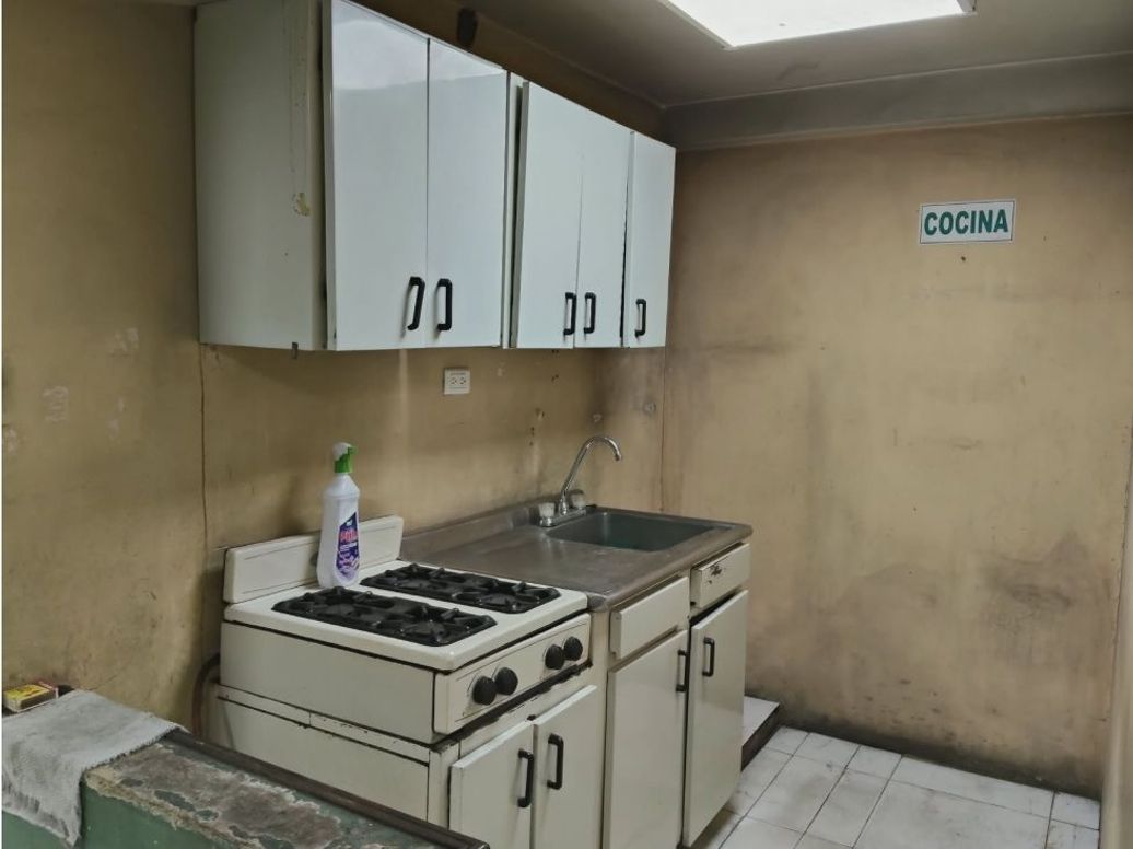 Casa de 9 alcobas en venta en Eduardo Frei, Bogotá, 394 m² · foto 10 de 20