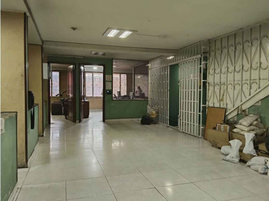 Casa de 9 alcobas en venta en Eduardo Frei, Bogotá, 394 m² · foto 6 de 20