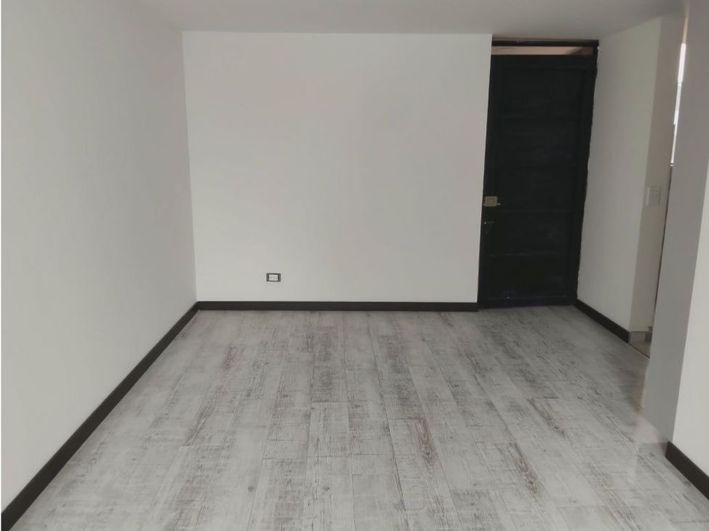 Apartamento de 3 alcobas en venta en Restrepo, Bogotá, 62 m² · foto 2 de 20