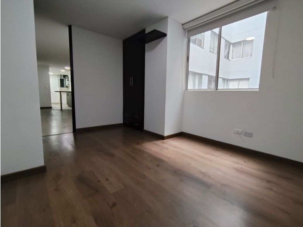 Apartamento de 1 alcoba en venta en Santa Lucía, Bogotá, 41 m² · foto 5 de 18