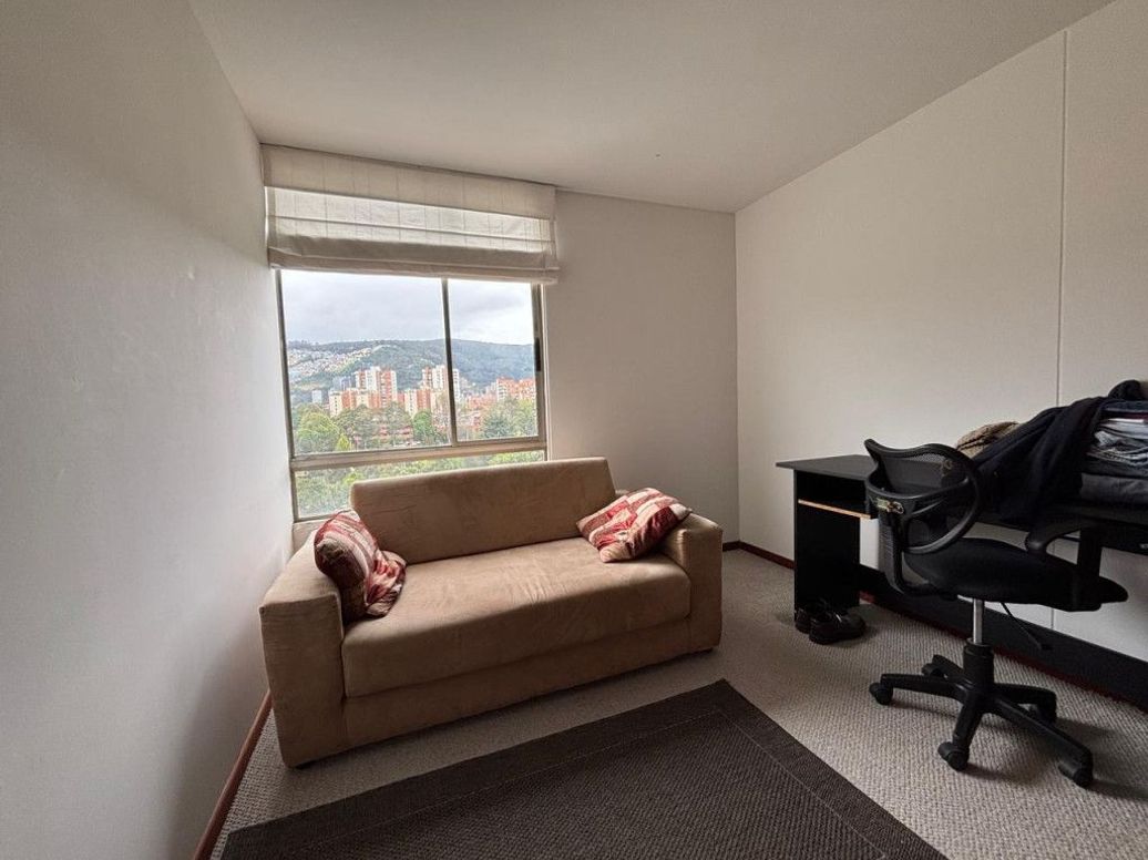 Apartamento de 3 alcobas en venta en Rincon Del Cedro, Bogotá, 98 m² · foto 8 de 17
