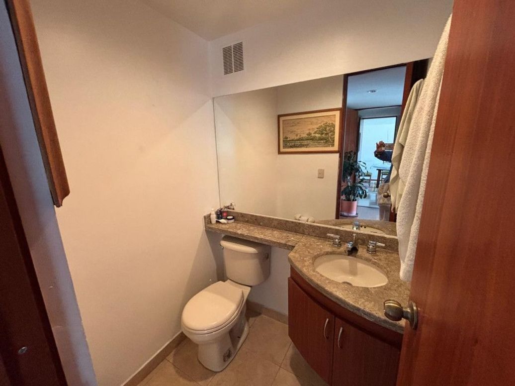 Apartamento de 3 alcobas en venta en Rincon Del Cedro, Bogotá, 98 m² · foto 11 de 17