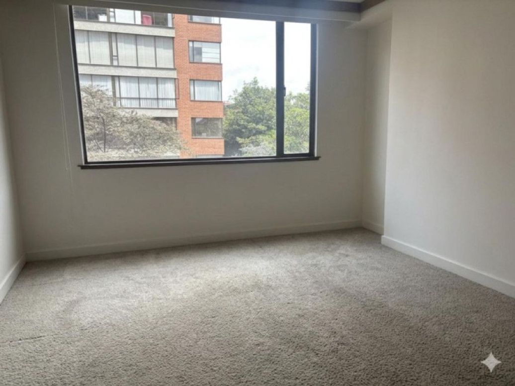 Apartamento de 3 alcobas en venta en Santa Barbara Central, Bogotá, 162 m² · foto 10 de 17
