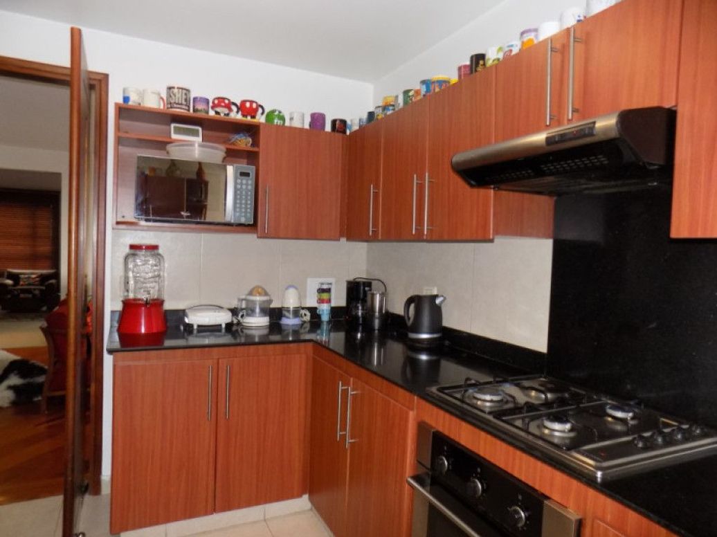 Apartamento de 3 alcobas en venta en Los Alpes, Bogotá, 276 m² · foto 9 de 20