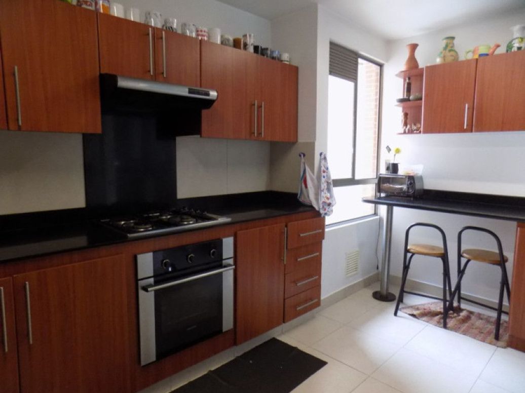 Apartamento de 3 alcobas en venta en Los Alpes, Bogotá, 276 m² · foto 8 de 20