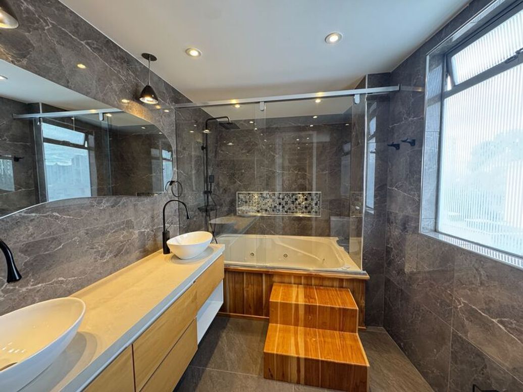 Apartamento de 4 alcobas en venta en Puente Largo, Bogotá, 136 m² · foto 9 de 12