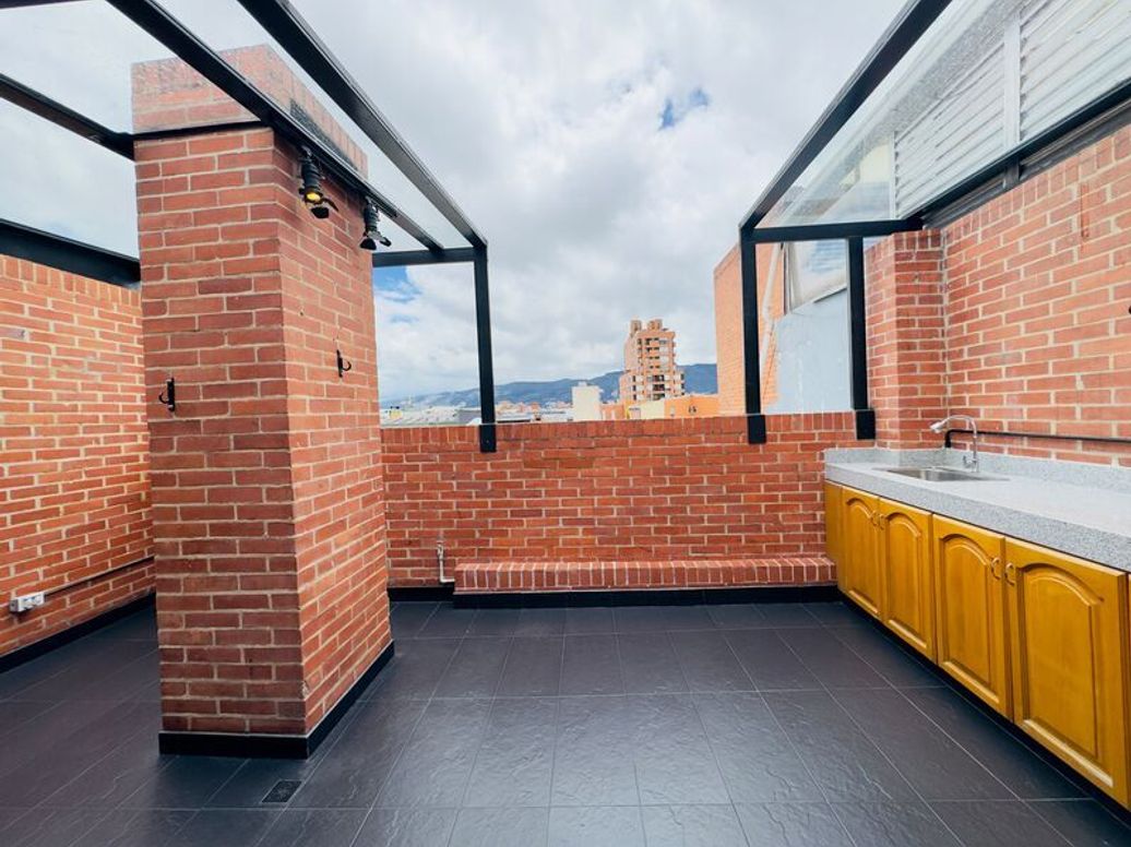 Apartamento de 4 alcobas en venta en Puente Largo, Bogotá, 136 m² · foto 12 de 12
