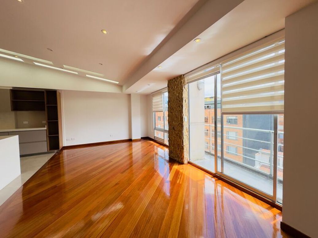Apartamento de 4 alcobas en venta en Puente Largo, Bogotá, 136 m² · foto 6 de 12