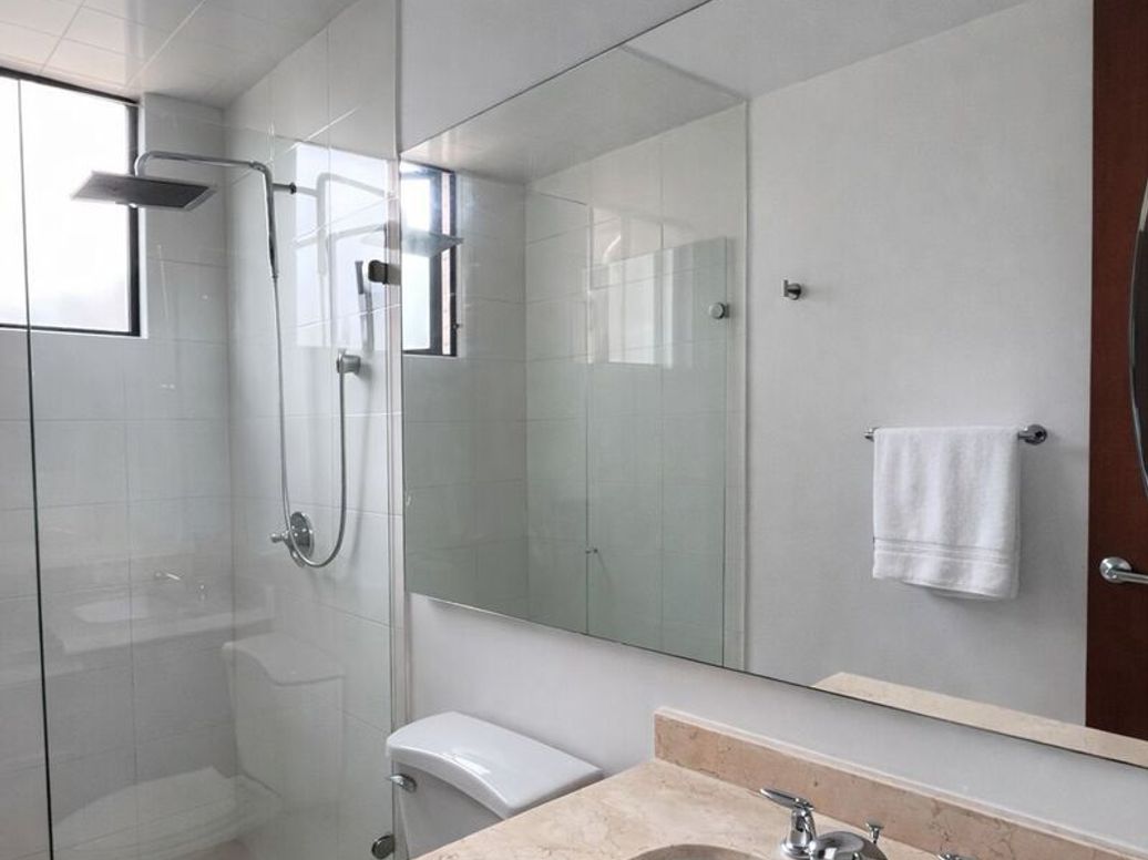 Apartamento de 2 alcobas en venta en Emaus, Bogotá, 134 m² · foto 13 de 16