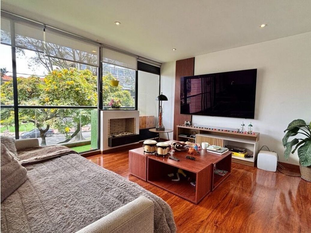 Apartamento de 3 alcobas en venta en Estoril, Bogotá, 131 m² · foto 3 de 20