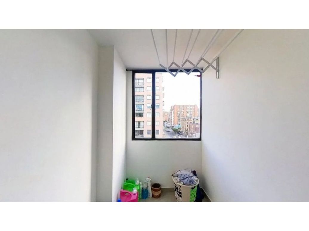 Apartamento de 3 alcobas en venta en Usaquén, Bogotá, 126 m² · foto 8 de 10