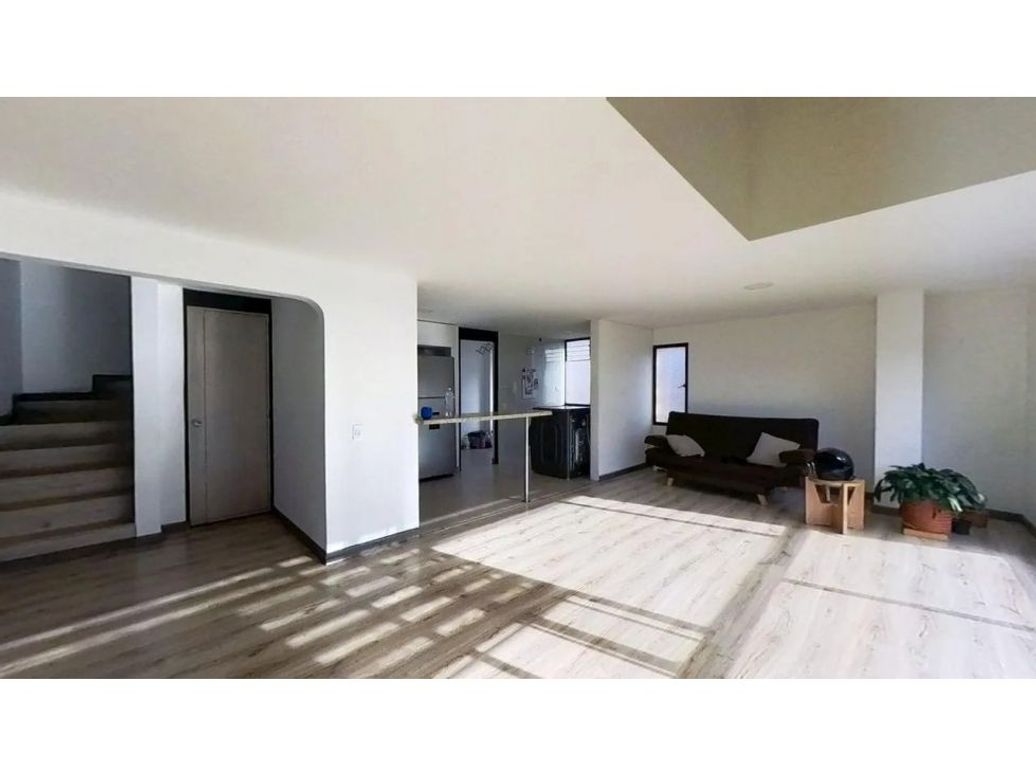 Apartamento de 3 alcobas en venta en Usaquén, Bogotá, 126 m² · foto 2 de 10