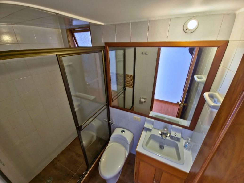 Apartamento de 3 alcobas en venta en El Contador, Bogotá, 100 m² · foto 13 de 14