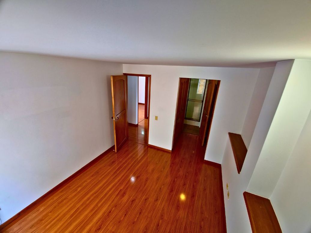 Apartamento de 3 alcobas en venta en El Contador, Bogotá, 100 m² · foto 10 de 14